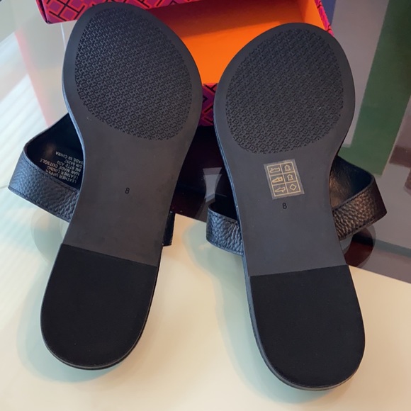 Brand new Tory Burch sandals size 8 - Picture 4 of 5